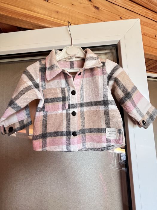 Утеплена рубашка на дівчинку розмір 74 см.