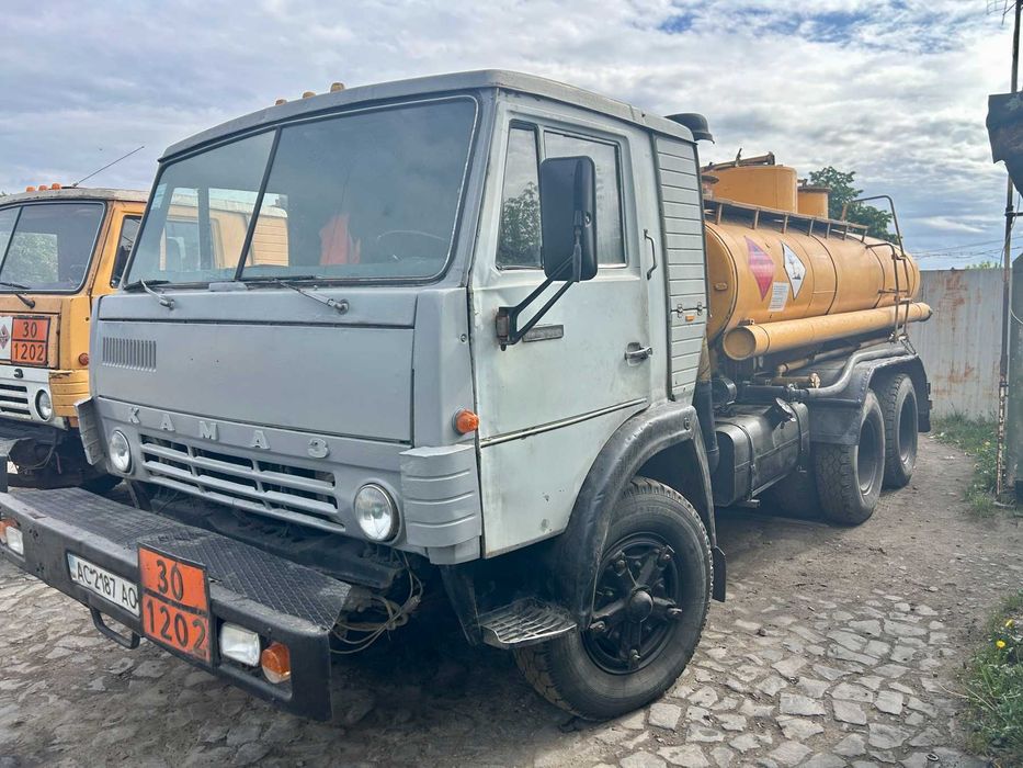 Бензовоз Камаз 5320 з причіпом