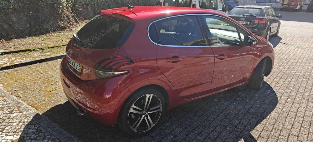 Peugeot 208 GT-Line
