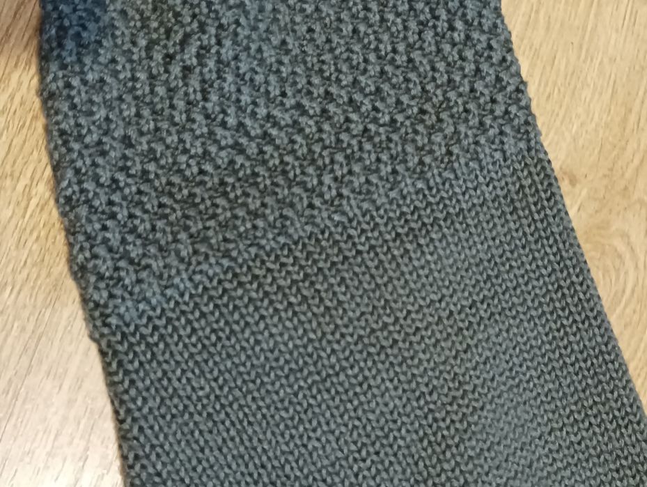 41. Sweter damski rozmiar 40 firmy Diversi