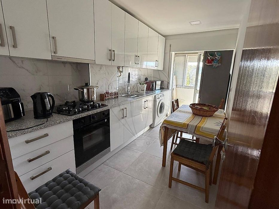 Apartamento T2 para arrendamento
