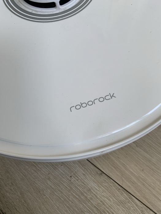 Roborock z ladowaniem