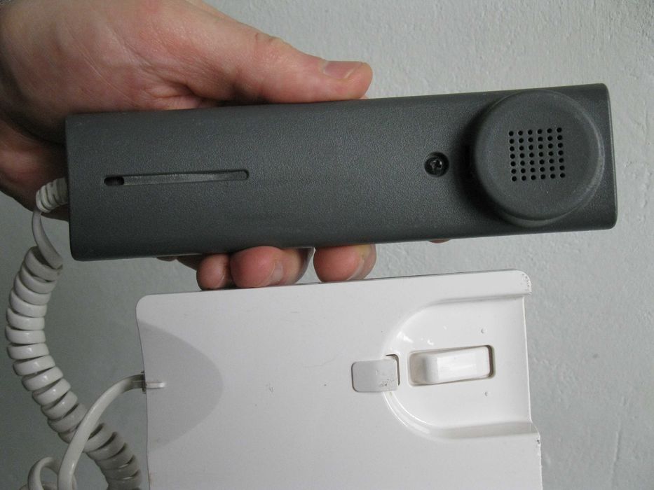 Видеодомофон Commax CDV-35A