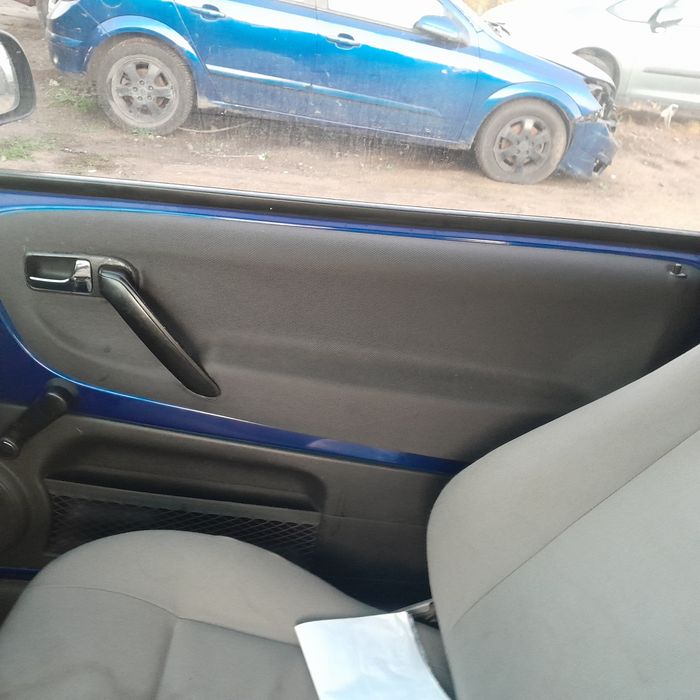 Seat arosa na części  2003r