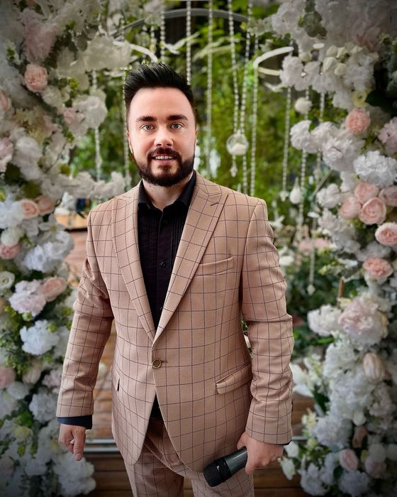 Ведучий Ведущий не дорого на день рождение, свадьбу + диджей