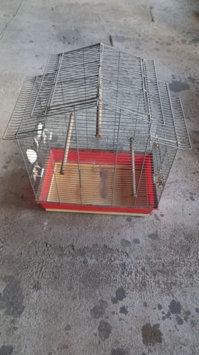 Klatka 65/66/34 dla ptaków nimf papug falistych nierozłączek kanarka z