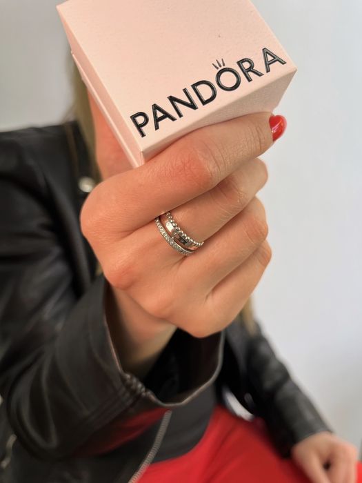 Каблучка Пандора з Логотипом Паве  Pandora