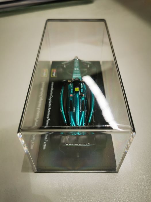 Aston Martin AMR23 14 Fernando Alonso C/Capacete