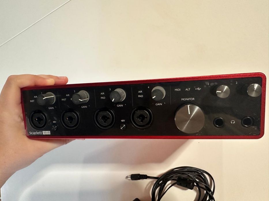 Focusrite scarlet 18i8