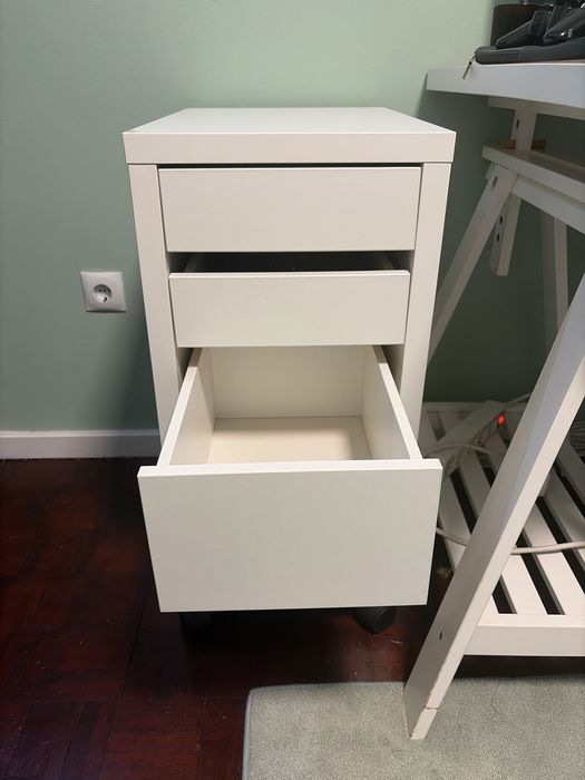 Bloco de gavetas IKEA MICE com rodas