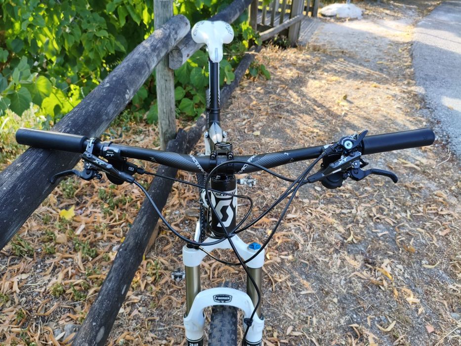 Scott Spark 30 carbono (11kg), M, Roda 26