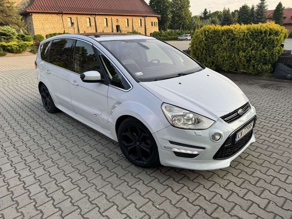 Ford S Max biała perła
