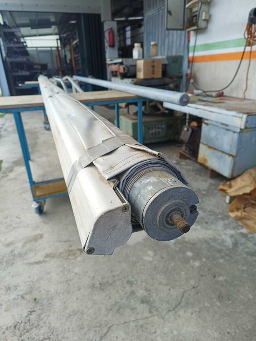 Tolde 6 metros fixo na parede usado