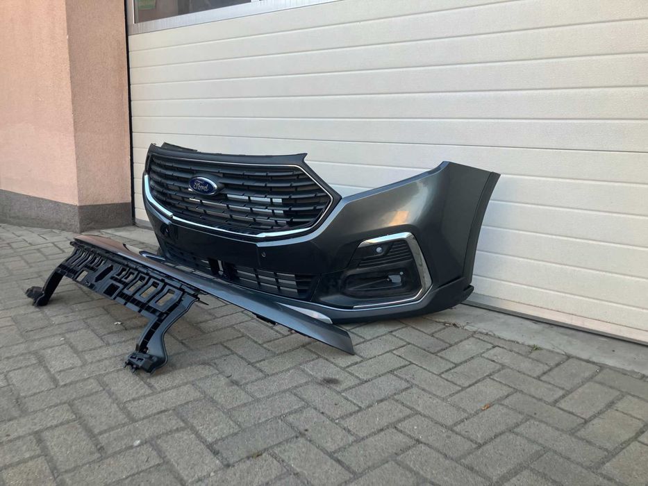 Zderzak przedni przód Ford Connect MK3 2022 w góre różne wersje