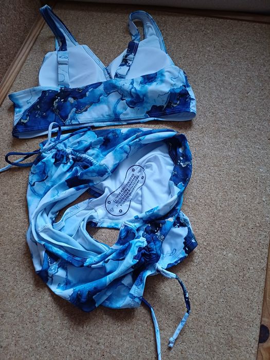 Biquini/ tankini. Novo
Novo.