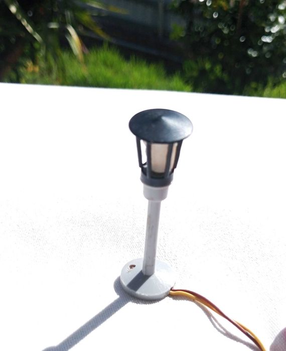 KIBRI 5660, Candeeiro para maquete