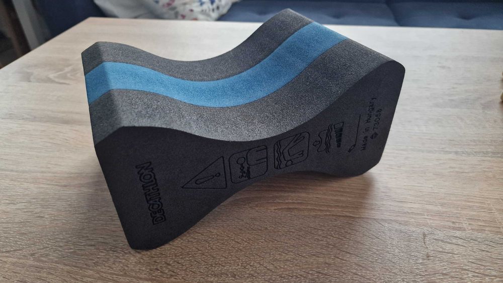 Deska do pływania ósemka  pullbuoy Nabaiji Decathlon