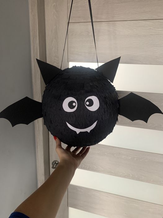 Piniata nietoperz urodziny