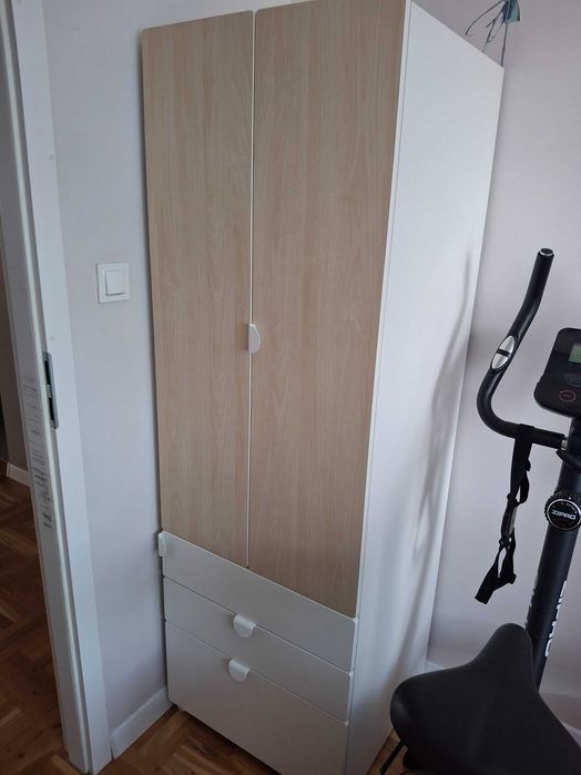 Szafa IKEA na ubrania do pokoju dziecięcego