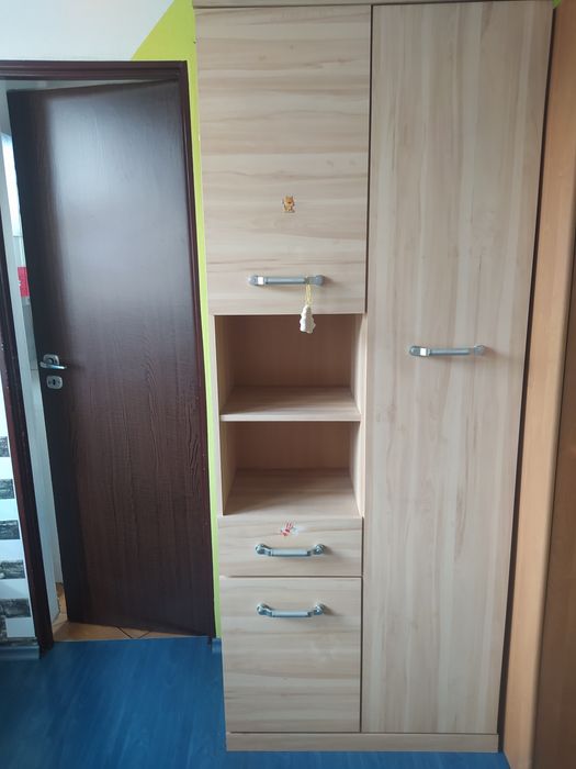 Oddam za darmo mebel.