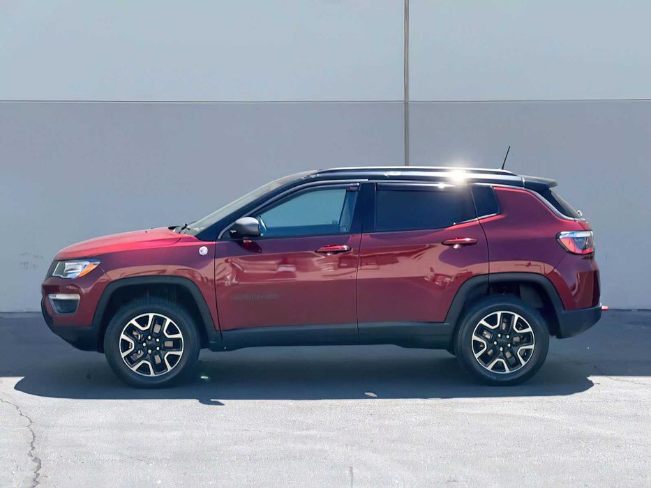 Jeep Compass Trailhawk      2021