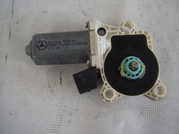 Motor De Elevador Fr Esq Mercedes-Benz C-Class Coupe Sport (Cl203)