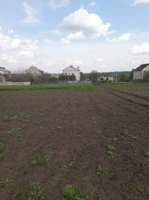 Продаю участок 10 сотых на Балашовкеке