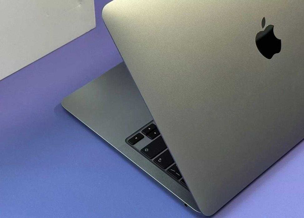 Macbook Air 13 M1 8/256gb