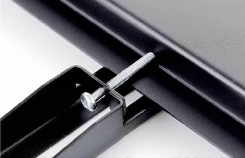 Uchwyt ścienny do telewizora