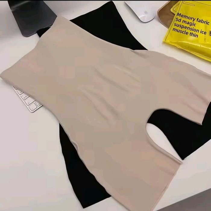 трусики-шорти утяжка з дуже гарною корекцією животику)

Тканина труси