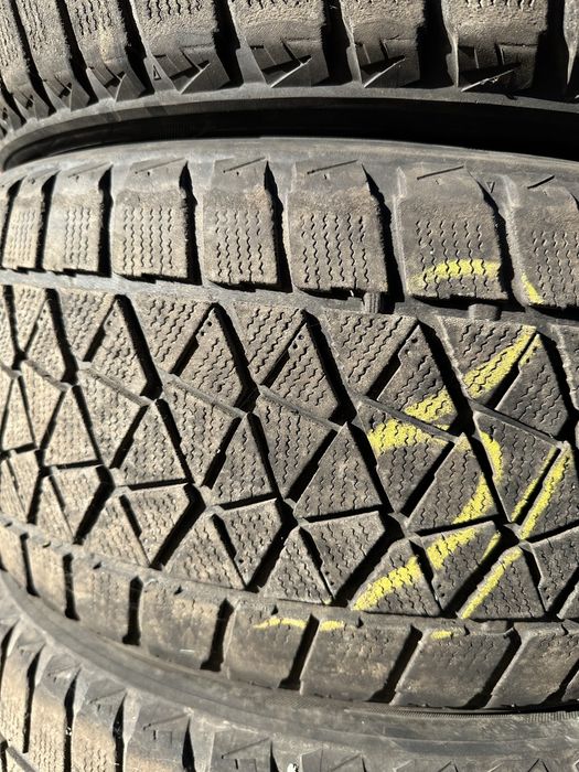 Гума зимова BRIDGESTONE BLIZZAK 265/50.18