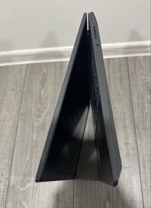 Lenovo i5 10-го покоління, 12Gb DDR4, нова SSD256Gb, налаштований.