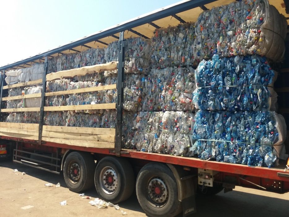 Макулатура алюмієва банка плівка ПЕТ  купуємо