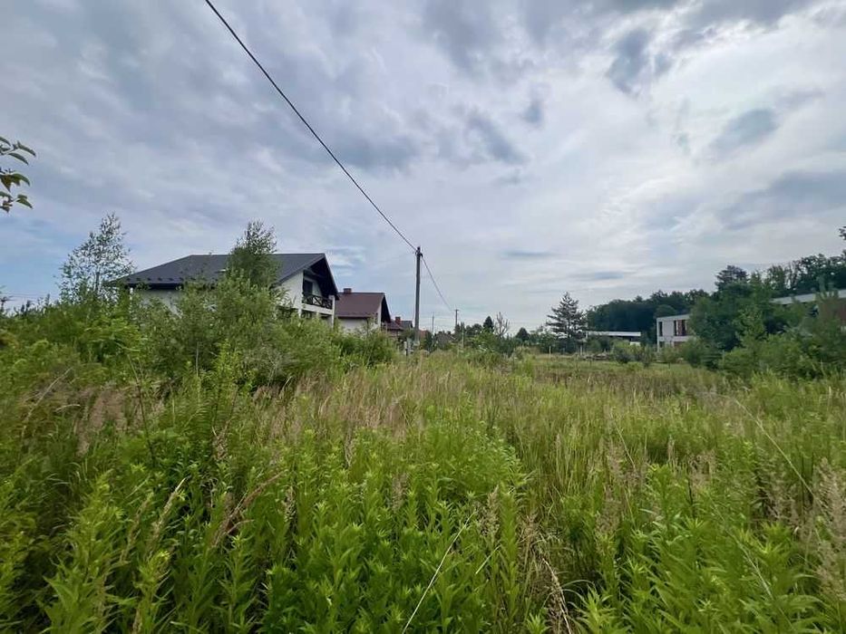 Продаж земельної ділянки 11,2 сотки Зубра