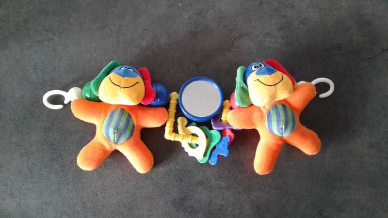 Zawieszka do wózka dziecięcego zabawka pieski pluszowe