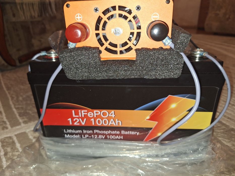 продам потужну зарядну станцію 1250W, 1200 Ah