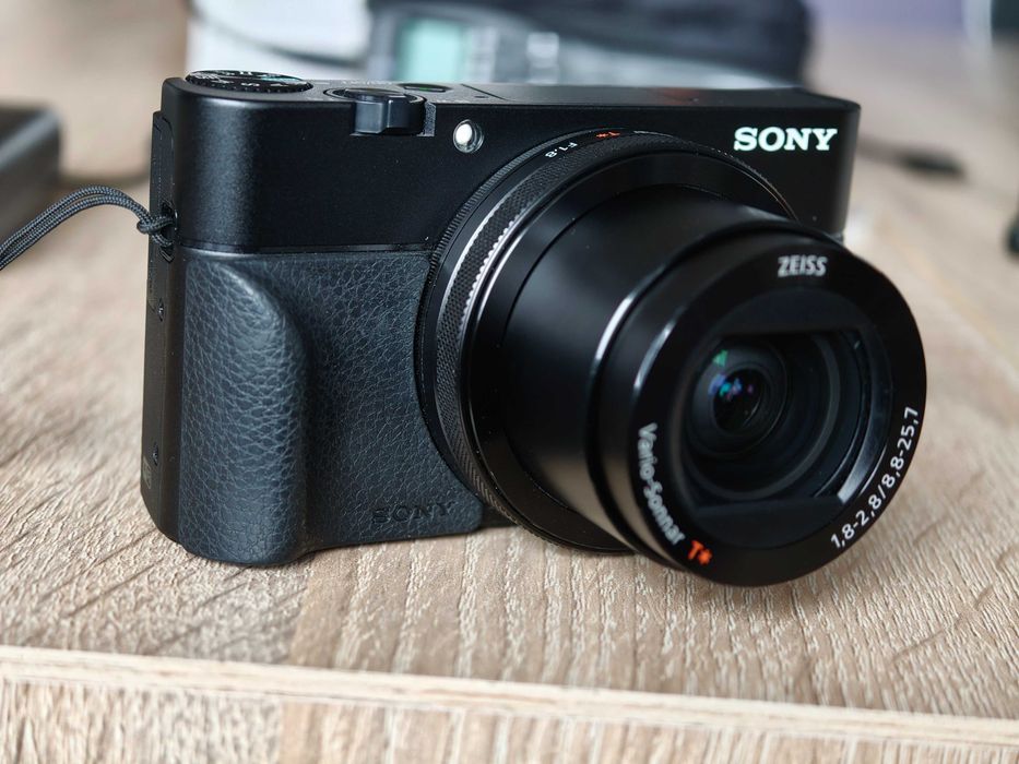 Aparat cyfrowy Sony RX100 VA DSC-RX100M5A super zestaw Toruń stan igła ...