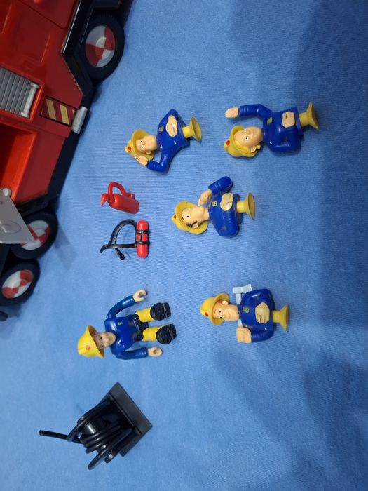 Zabawka auto strażackie wóz strażacki Jupiter Strażak Sam plus figurki