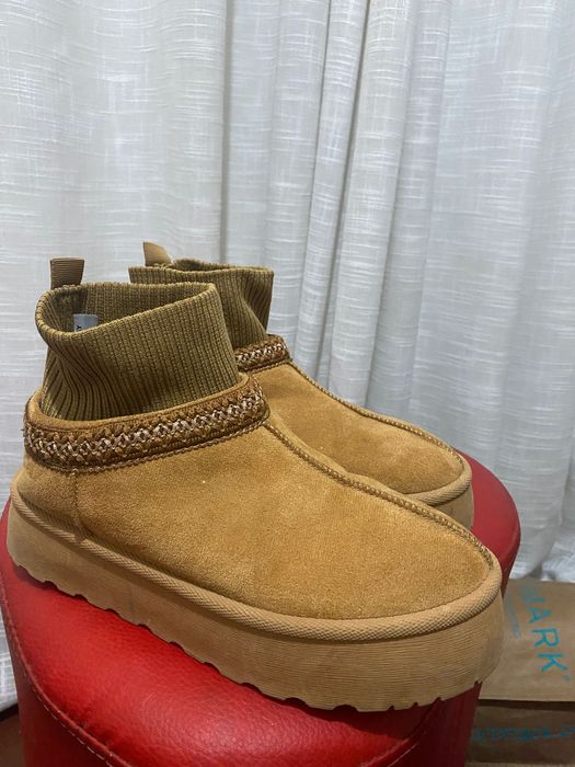 Уггі жіночі Sinsay