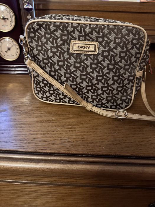 Сумка DKNY оригінал кросбоді