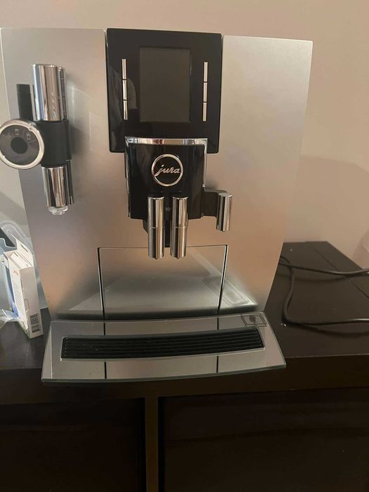 Ekspres do kawy JURA J90 Brilliant Silver EDYCJA LIMITOWANA