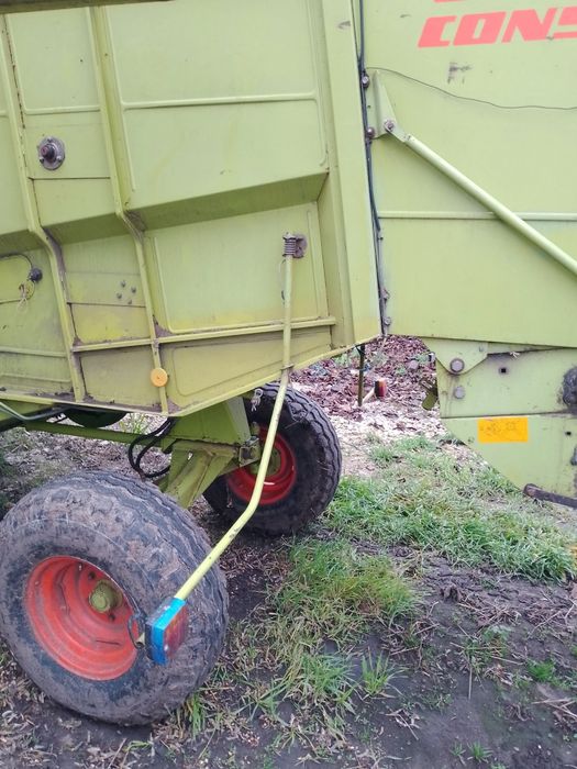 Продам комбайн клас