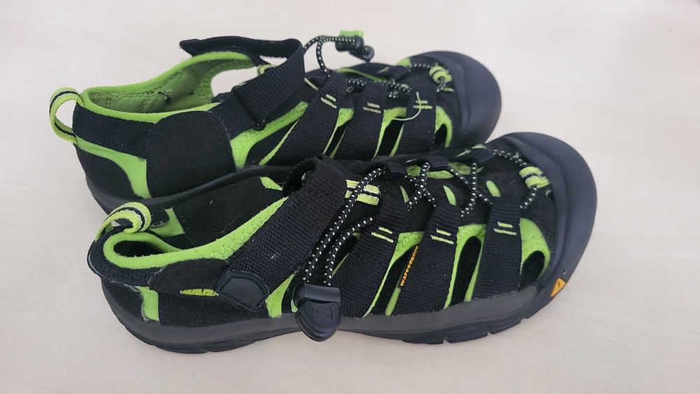 sandały Keen Newport H2  EU 38  23,5cm