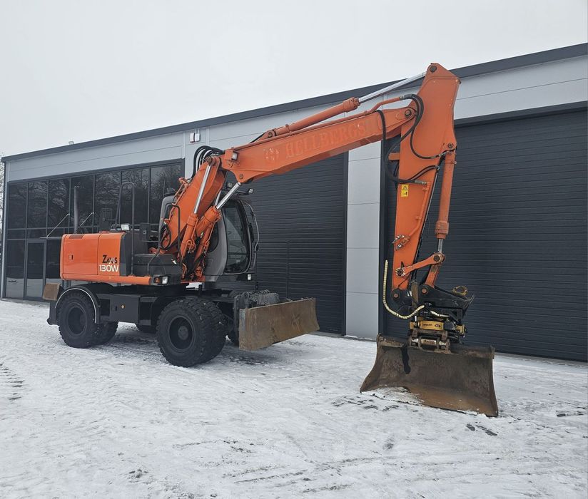 Hitachi ZX130W GPS System Niwelacji  ORYGINAŁ Rototilt Engcon Szczypce Lemiesz + Podpory Super stan!