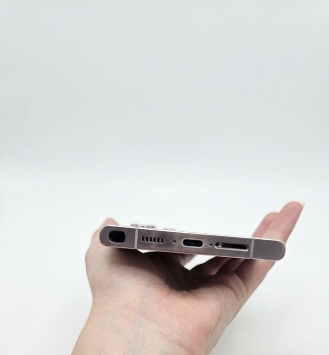 Оригінальні дисплеї Samsung S23 Ultra та S24 Ultra