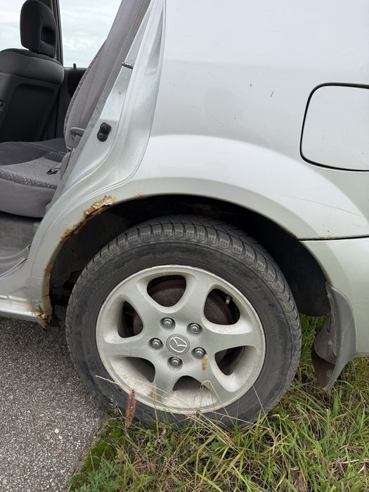 Mazda premacy 2001r