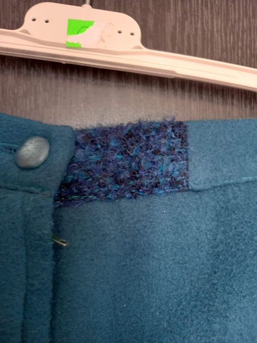 Wełniana, ciepła garsonka r L/XL