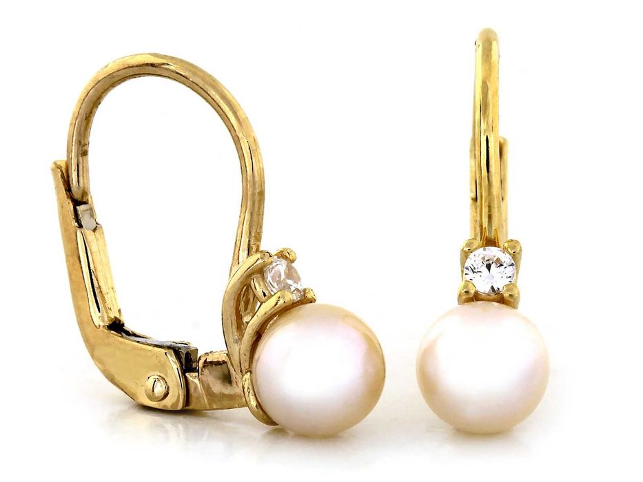 Złote kolczyki z perłą pr585