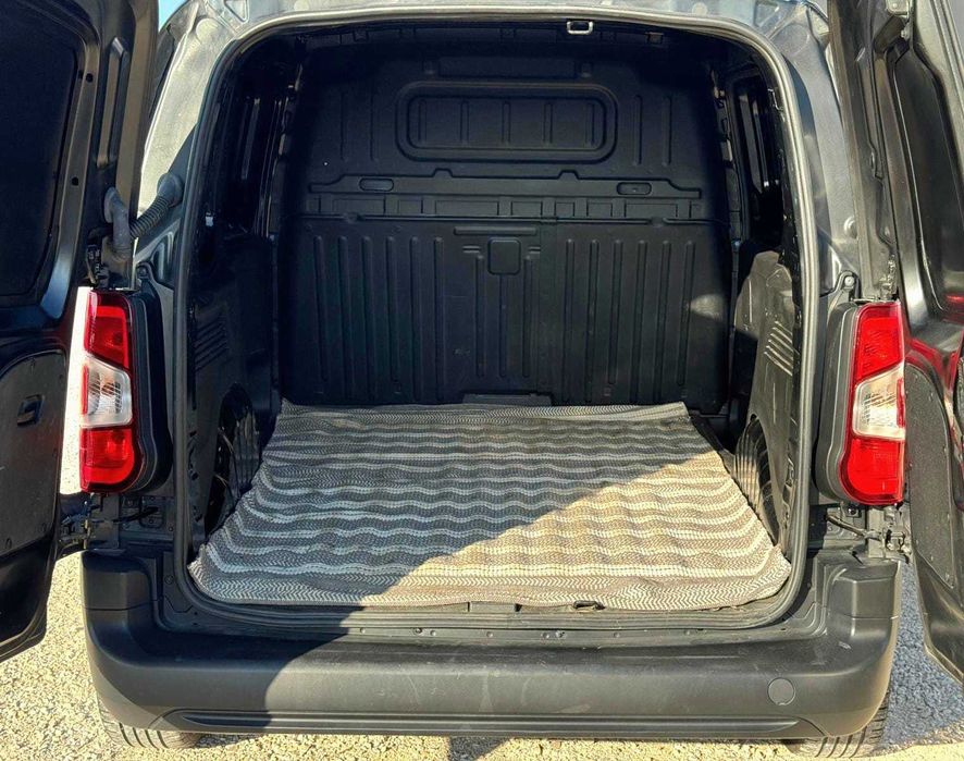 Toyota Proace City 1.5 D- 2023- Poucos quilómetros