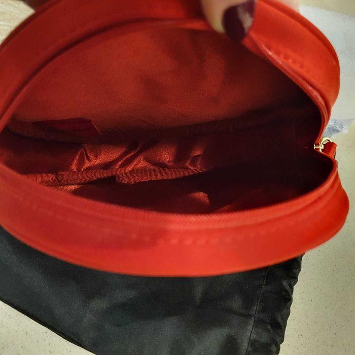 Kosmetyczka Giorgio Armani- Nowa z metką